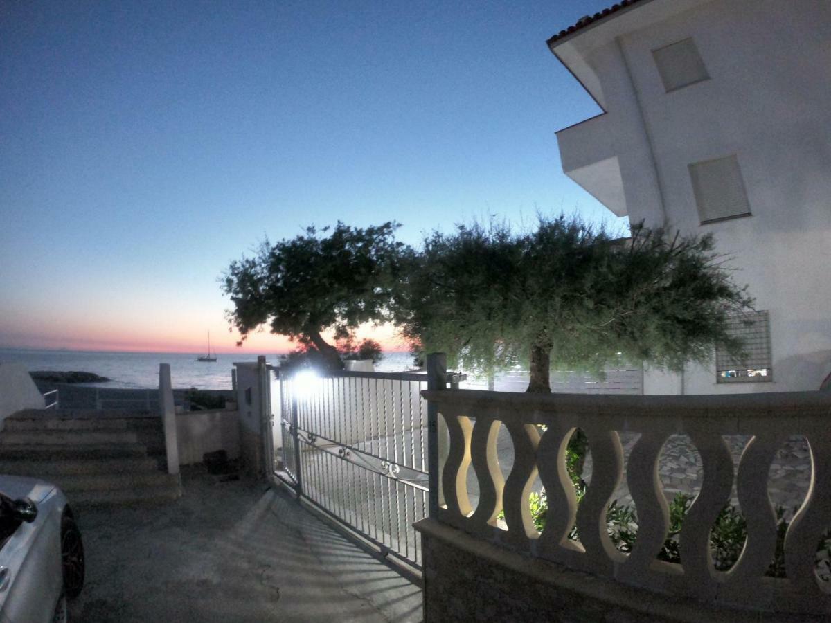 Rivamare Campora Casa Vacanze Campora San Giovanni Exteriör bild